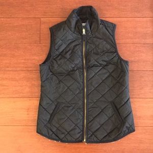 Black old navy vest